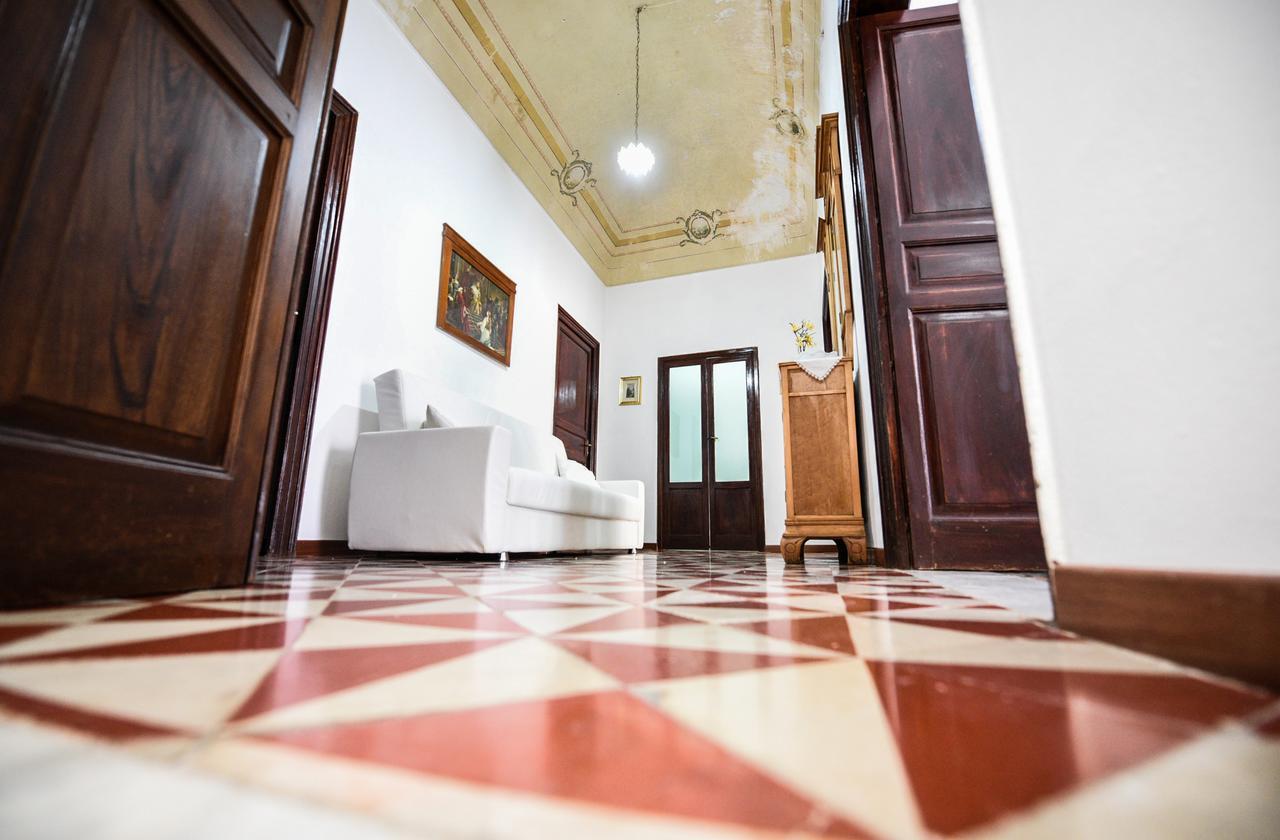 Apartamento Palazzo Taormina Castellammare del Golfo Exterior foto