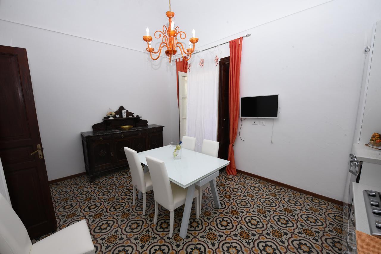 Apartamento Palazzo Taormina Castellammare del Golfo Exterior foto